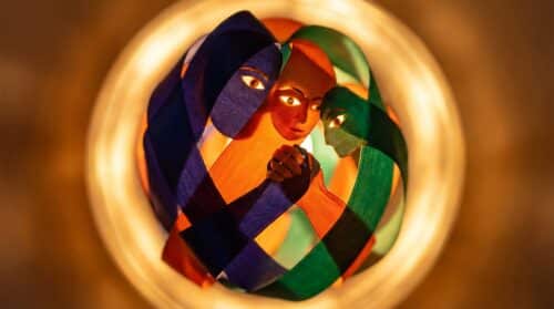 scopri i tre colori chiave identificati dalla psicologia che caratterizzano le persone difficili da manipolare e come riconoscerli.